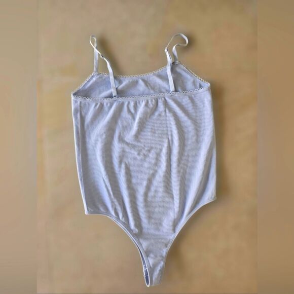 NEW- Gypsy and Jade bodysuit Size L - Picture 2 of 5